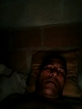 Snapshot of Janle_19c chatting on December 14, 2:39 am Janle 19c online show from December 14, 2:39 am