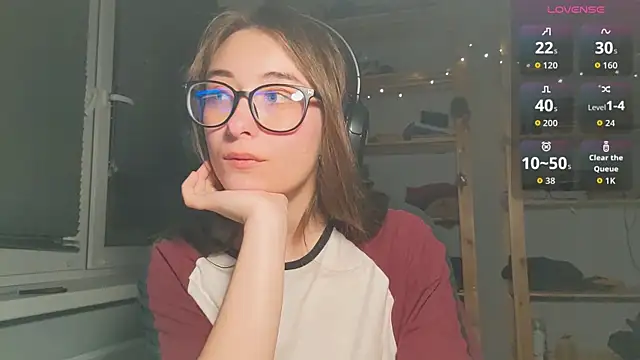 monlight  dana online show from November 11, 1:49 am