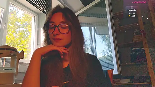 Snapshot of monlight__dana chatting on July 2, 2:12 pm monlight dana online show from July 2, 2:12 pm