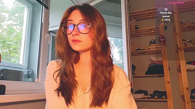Snapshot of monlight__dana chatting on August 6, 1:13 pm monlight dana online show from August 6, 1:13 pm