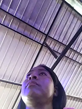 Berry Bans online show from March 17, 5:16 pm