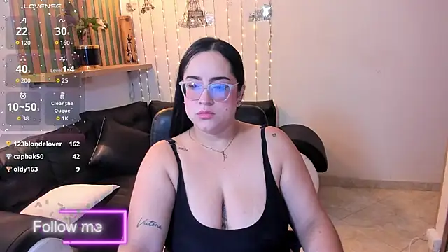 Snapshot of Sofiia_davis23 chatting on May 8, 2:00 pm Sofiia davis23 online show from May 8, 2:00 pm