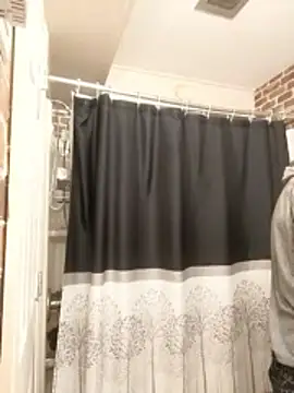 Snapshot of hungandtatted666 chatting on January 7, 4:37 pm hungandtatted666 online show from January 7, 4:37 pm