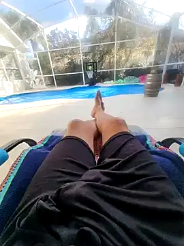 Snapshot of theclubist111 chatting on February 6, 8:34 pm theclubist111 online show from February 6, 8:34 pm