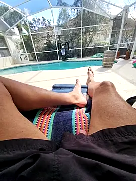 Snapshot of theclubist111 chatting on March 3, 7:28 pm theclubist111 online show from March 3, 7:28 pm