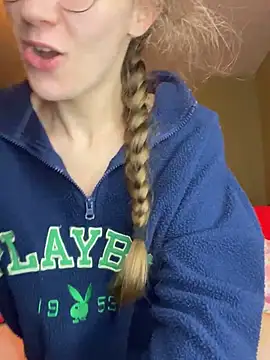 sage  marie online show from September 29, 10:09 am