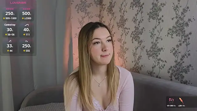 Snapshot of flawless_angell chatting on February 18, 10:25 pm flawless angell online show from February 18, 10:25 pm