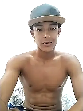 Snapshot of Demiansteven2 chatting on January 27, 8:28 pm Demiansteven2 online show from January 27, 8:28 pm