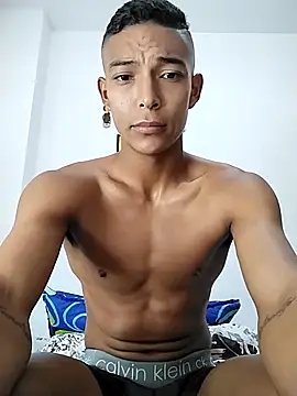 Snapshot of Demiansteven2 chatting on March 20, 1:59 pm Demiansteven2 online show from March 20, 1:59 pm