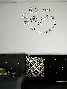 Snapshot of Demiansteven2 chatting on November 5, 6:19 pm Demiansteven2 online show from November 5, 6:19 pm