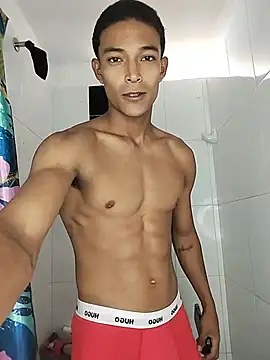 Demiansteven2 online show from July 13, 6:33 pm