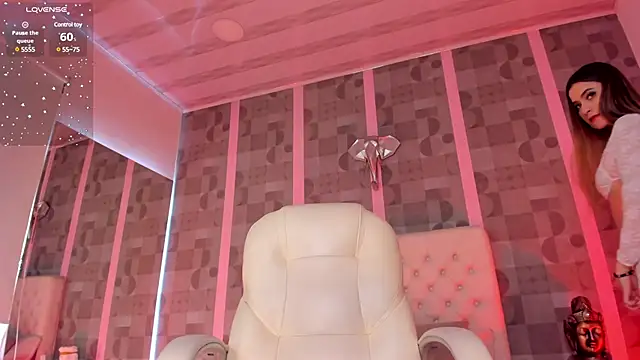 sweetty paulina online show from March 8, 5:17 am