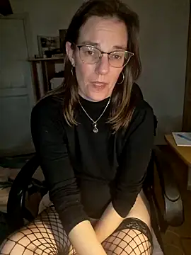 Snapshot of SpiceLea chatting on January 28, 6:39 pm SpiceLea online show from January 28, 6:39 pm