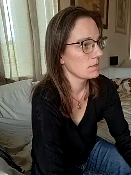 Snapshot of SpiceLea chatting on January 30, 3:08 pm SpiceLea online show from January 30, 3:08 pm