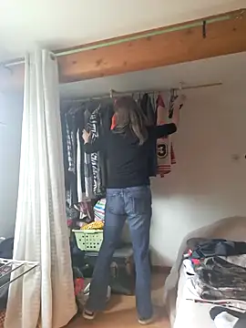 Snapshot of SpiceLea chatting on February 25, 12:45 pm SpiceLea online show from February 25, 12:45 pm