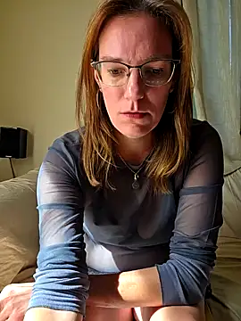 Snapshot of SpiceLea chatting on September 16, 10:16 am SpiceLea online show from September 16, 10:16 am