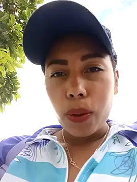  andrea30 online show from February 21, 3:43 pm