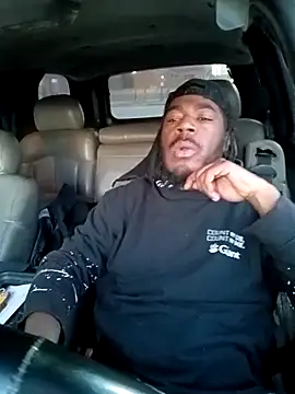 Snapshot of MRHANDSOME3800 chatting on February 24, 11:43 am MRHANDSOME3800 online show from February 24, 11:43 am