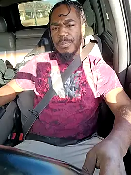 Snapshot of MRHANDSOME3800 chatting on February 24, 9:09 pm MRHANDSOME3800 online show from February 24, 9:09 pm