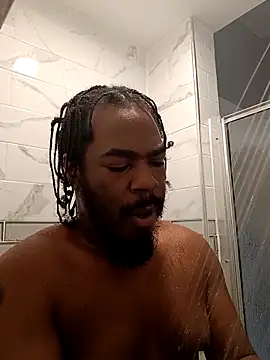 Snapshot of MRHANDSOME3800 chatting on March 3, 12:48 pm MRHANDSOME3800 online show from March 3, 12:48 pm