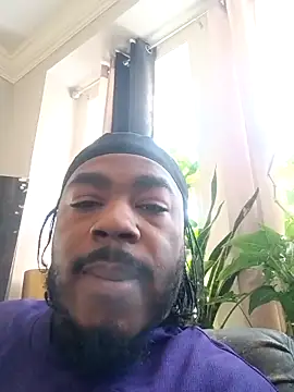 Snapshot of MRHANDSOME3800 chatting on February 14, 2:03 pm MRHANDSOME3800 online show from February 14, 2:03 pm