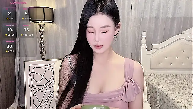 Snapshot of kittyrecalls chatting on March 20, 3:34 am kittyrecalls online show from March 20, 3:34 am