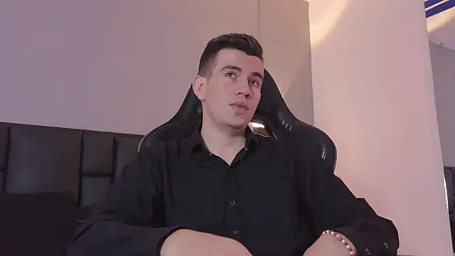 MikaelSlow online show from August 2, 4:22 am