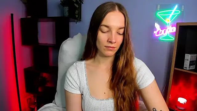 Snapshot of kenzie_x chatting on November 19, 7:19 am kenzie x online show from November 19, 7:19 am