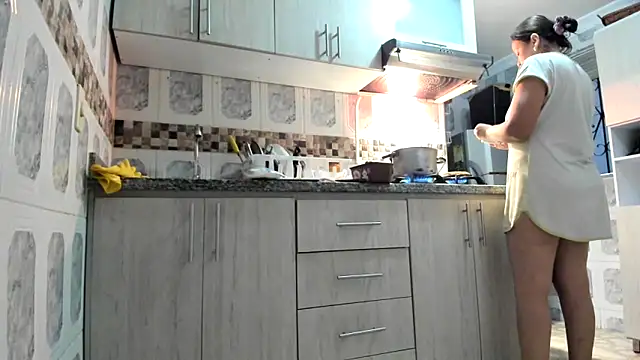 Snapshot of MarilynDavies chatting on November 29, 2:09 pm MarilynDavies online show from November 29, 2:09 pm