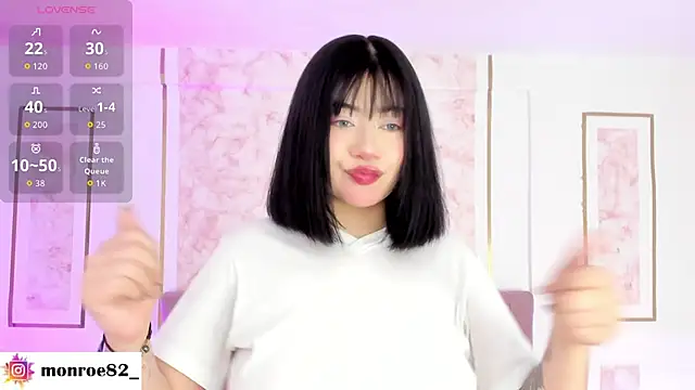 Snapshot of GENNESIS_LOVE chatting on May 1, 3:33 am GENNESIS LOVE online show from May 1, 3:33 am