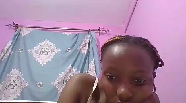 Snapshot of petitev chatting on January 11, 6:24 am petitev online show from January 11, 6:24 am