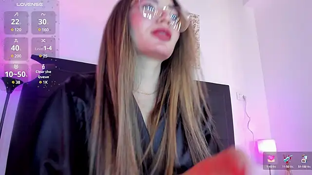 Mia 222 online show from February 21, 3:32 pm