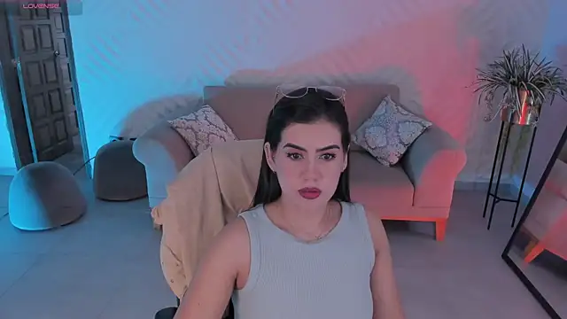 Snapshot of AngelicaVega chatting on November 11, 7:36 pm AngelicaVega online show from November 11, 7:36 pm