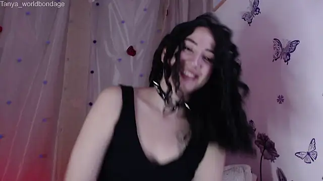 Snapshot of Tanya_WorldBondage chatting on June 9, 1:17 am Tanya WorldBondage online show from June 9, 1:17 am