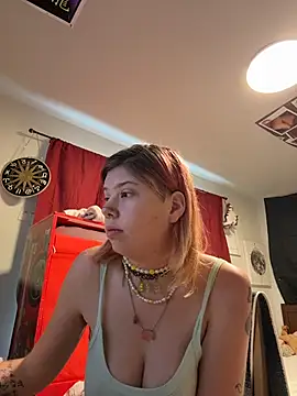 Snapshot of Esteem369 chatting on November 20, 6:07 pm Esteem369 online show from November 20, 6:07 pm