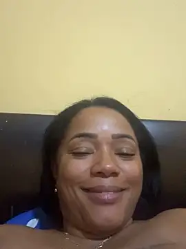 Snapshot of Noviostoxico chatting on October 10, 2:21 am Noviostoxico online show from October 10, 2:21 am