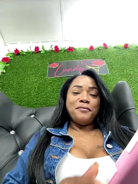 Snapshot of Noviostoxico chatting on October 12, 10:53 pm Noviostoxico online show from October 12, 10:53 pm