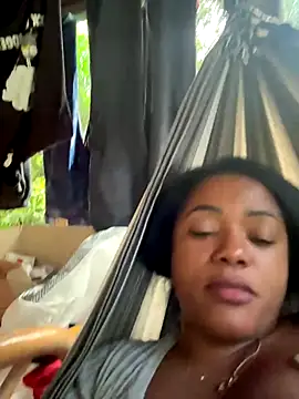 Snapshot of Noviostoxico chatting on October 28, 10:12 pm Noviostoxico online show from October 28, 10:12 pm