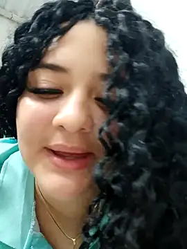 Snapshot of Liancy chatting on December 21, 1:47 am Liancy online show from December 21, 1:47 am