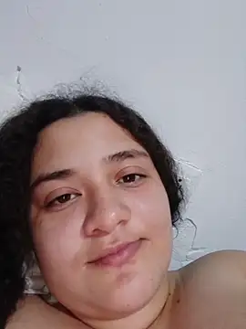 Snapshot of Liancy chatting on June 5, 12:39 am Liancy online show from June 5, 12:39 am