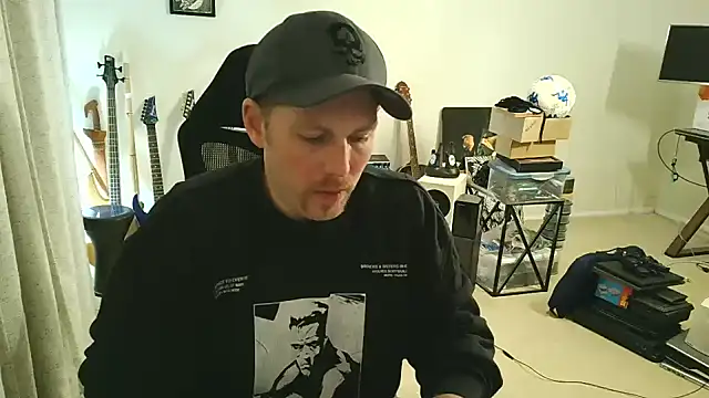 Rock Pierce online show from November 15, 6:22 am