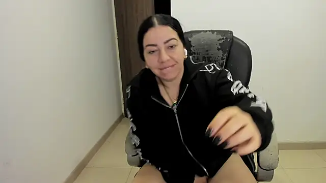 Im coco online show from May 2, 11:32 pm