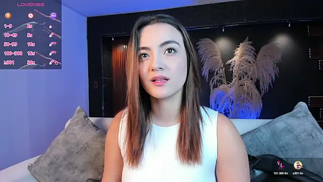 IsabellaaJoness online show from October 28, 12:09 pm