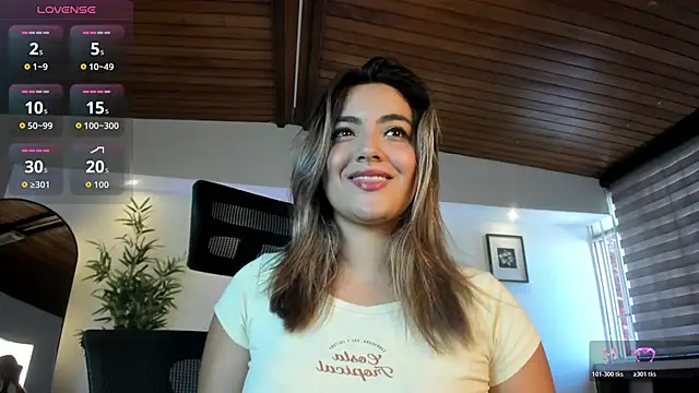 Snapshot of IsabellaaJoness chatting on May 24, 1:16 pm IsabellaaJoness online show from May 24, 1:16 pm