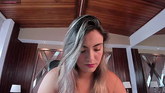 Snapshot of IsabellaaJoness chatting on May 29, 12:03 pm IsabellaaJoness online show from May 29, 12:03 pm