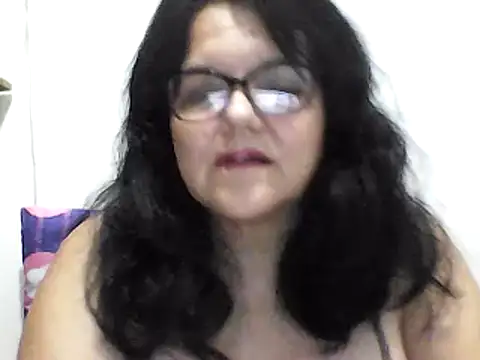 Snapshot of kassandra02 chatting on February 21, 2:28 am kassandra02 online show from February 21, 2:28 am