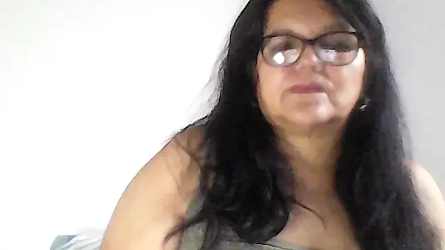 Snapshot of kassandra02 chatting on November 9, 2:59 pm kassandra02 online show from November 9, 2:59 pm