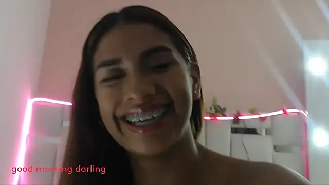 Snapshot of Vivi_bless chatting on October 24, 1:07 pm Vivi bless online show from October 24, 1:07 pm