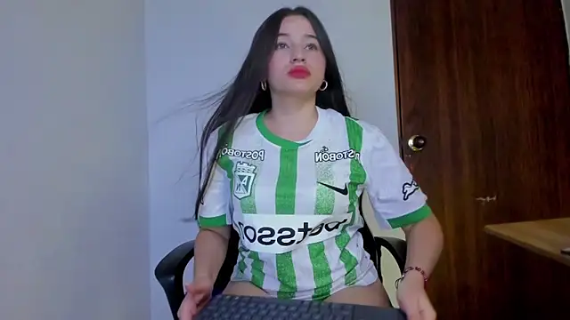 Sophie spencer1 online show from November 9, 3:27 am