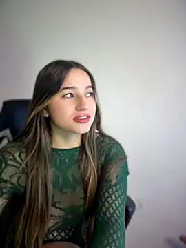 Snapshot of Sophie_spencer1 chatting on July 14, 4:06 am Sophie spencer1 online show from July 14, 4:06 am